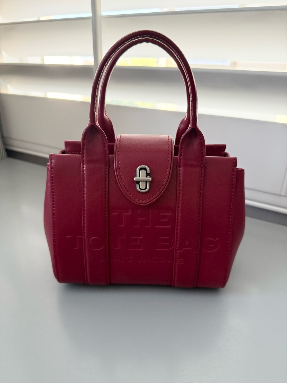 Marc Jacobs The Turnlock Crossbody Tote in Siren